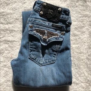 Miss Me 25/32Chain Embellished Pocket